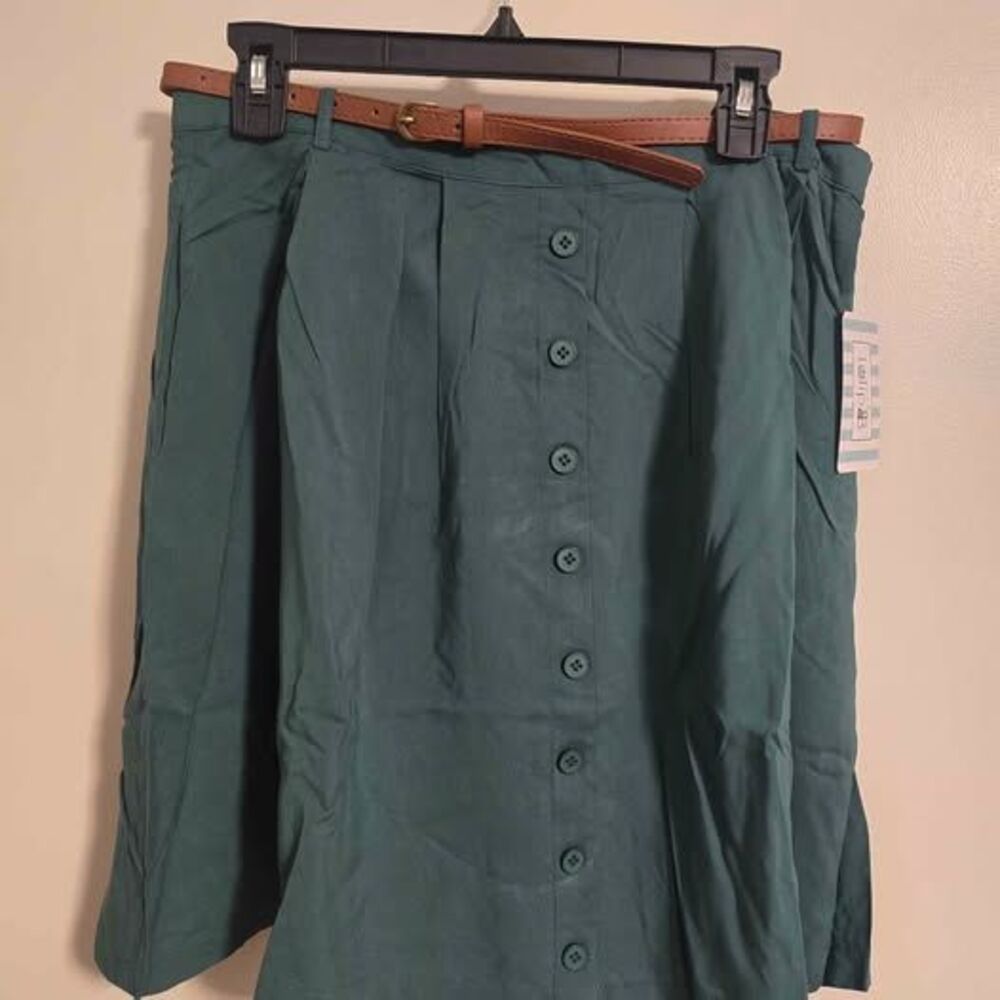 XL Tulip B Dark Green Button Front Midi Skirt w/ Belt